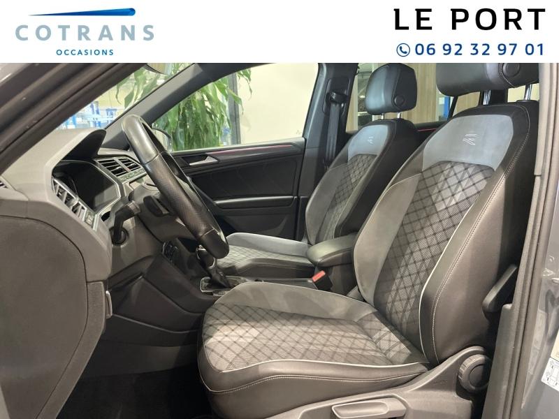 Photo 7 du véhicule VOLKSWAGEN Tiguan 2.0 TDI 150ch R-Line Exclusive DSG7 - Vue extérieure
