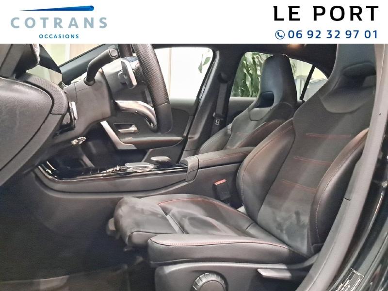 Photo 7 du véhicule MERCEDES-BENZ Classe A 200 163ch AMG Line 7G-DCT 9cv - Vue extérieure