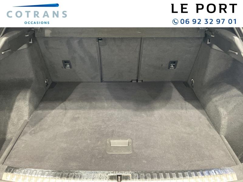 Photo 9 du véhicule AUDI Q3 35 TFSI 150ch Mild Hybrid S line S&nbsp;(…) - Vue extérieure