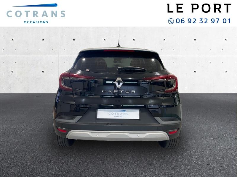Photo 2 du véhicule RENAULT Captur 1.0 TCe 90ch Evolution - Vue extérieure
