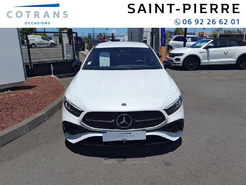 Photo 5 du véhicule MERCEDES-BENZ Classe A 200 d 150ch AMG Line 8G-DCT - Vue extérieure