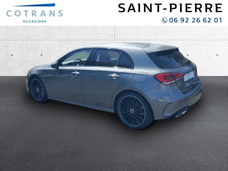 Photo 3 du véhicule MERCEDES-BENZ Classe A 200 163ch AMG Line 7G-DCT 9cv - Vue extérieure