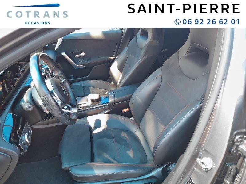 Photo 7 du véhicule MERCEDES-BENZ Classe A 200 163ch AMG Line 7G-DCT 9cv - Vue extérieure