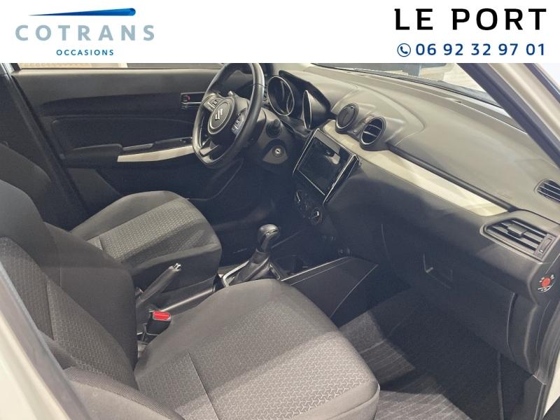 Photo 6 du véhicule SUZUKI Swift 1.2 Dualjet Hybrid 83ch Pack - Vue extérieure