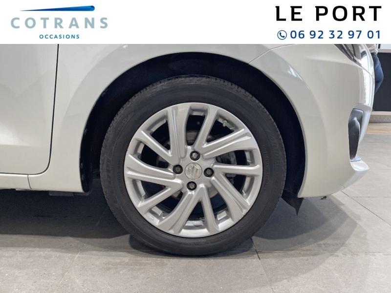 Photo 10 du véhicule SUZUKI Swift 1.2 Dualjet Hybrid 83ch Pack - Vue extérieure