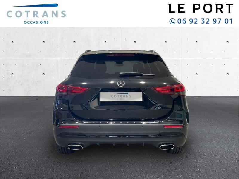 Photo 2 du véhicule MERCEDES-BENZ GLA 200 163ch AMG Line 7G-DCT - Vue extérieure