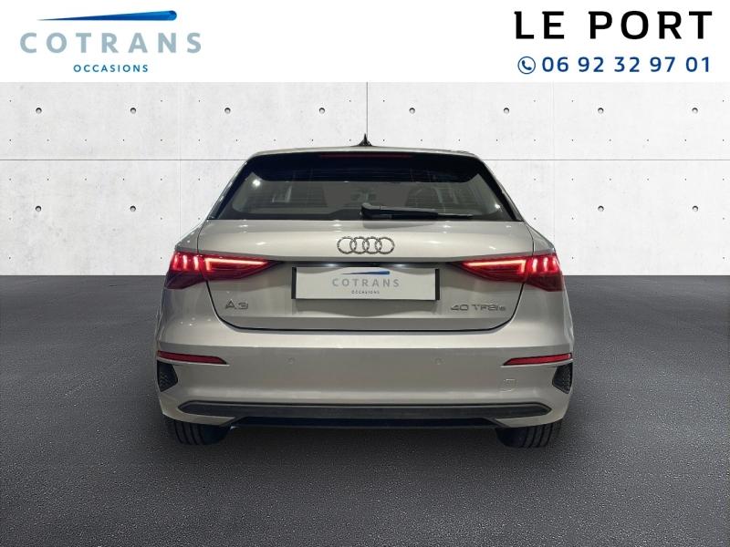 Photo 2 du véhicule AUDI A3 Sportback 40 TFSI e 204ch Design S tronic 6 - Vue extérieure