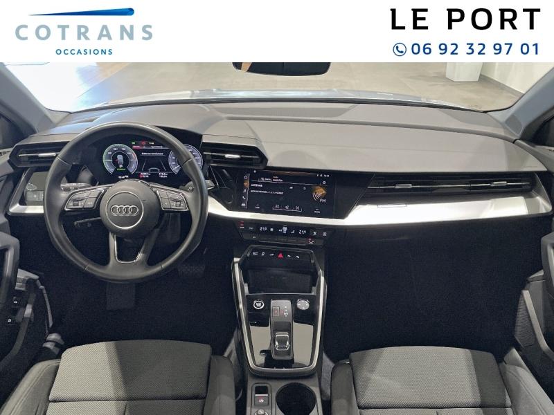 Photo 4 du véhicule AUDI A3 Sportback 40 TFSI e 204ch Design S tronic 6 - Vue extérieure