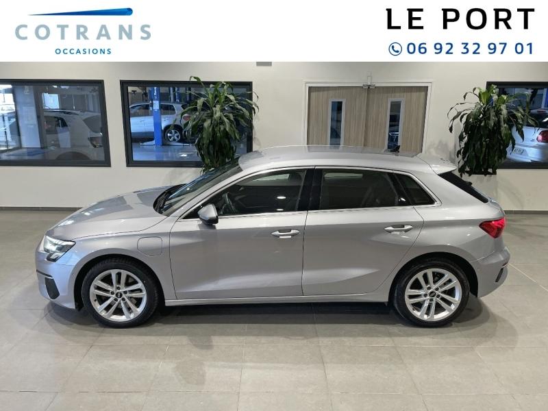 Photo 11 du véhicule AUDI A3 Sportback 40 TFSI e 204ch Design S tronic 6 - Vue extérieure