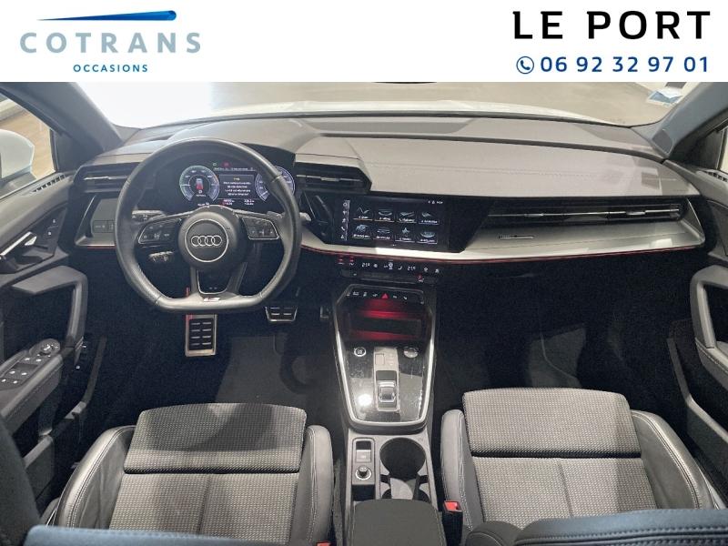 Photo 4 du véhicule AUDI A3 Sportback 40 TFSI e 204ch S line S tronic 6 - Vue extérieure