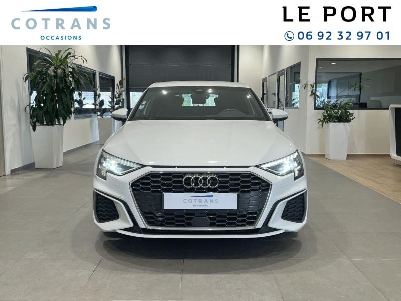 Photo 5 du véhicule AUDI A3 Sportback 40 TFSI e 204ch S line S tronic 6 - Vue extérieure