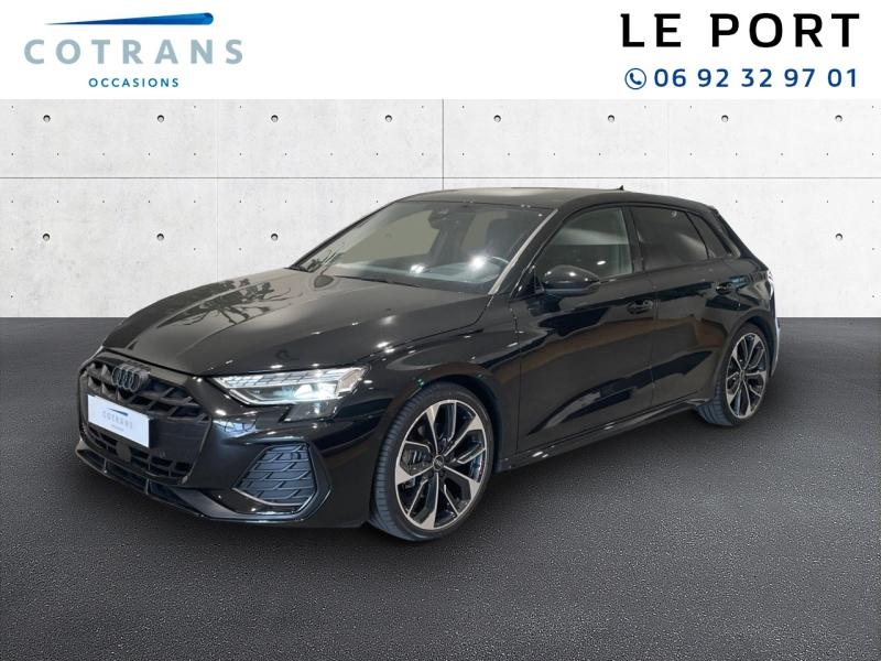 Photo 1 du véhicule AUDI A3 Sportback 35 TFSI 150ch Mild Hybrid S line S&nbsp;(…) - Vue extérieure