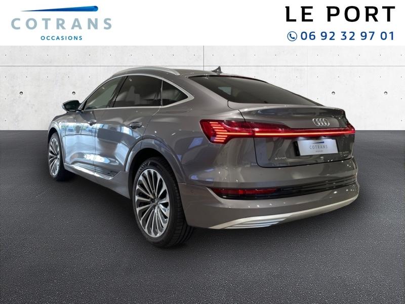 Photo 3 du véhicule AUDI e-tron Sportback 55 408ch Avus e-quattro - Vue extérieure