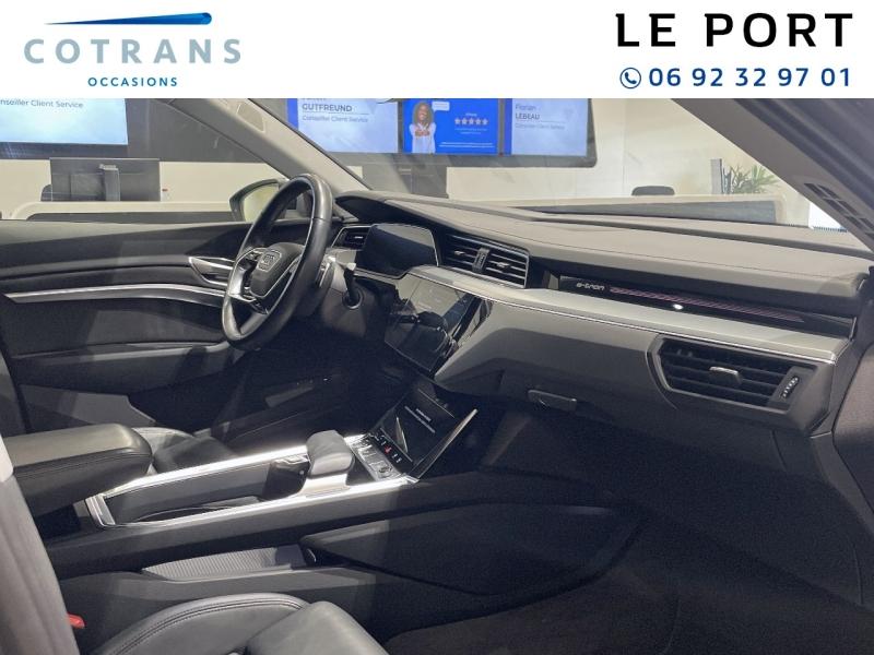 Photo 6 du véhicule AUDI e-tron Sportback 55 408ch Avus e-quattro - Vue extérieure