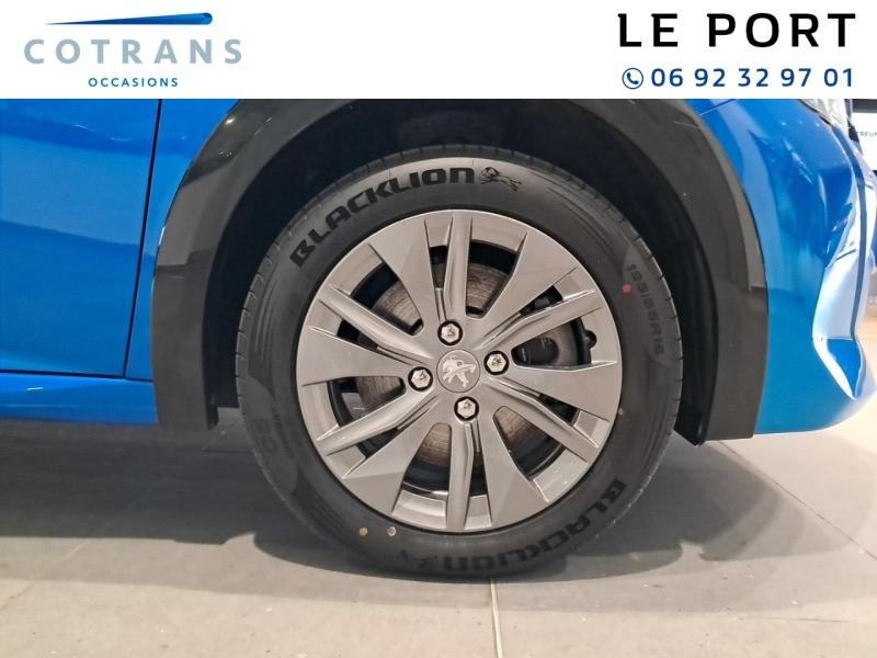 Photo 10 du véhicule PEUGEOT 208 e-208 136ch Style - Vue extérieure