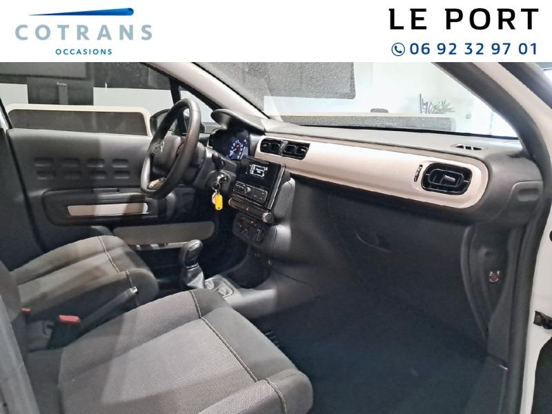 Photo 6 du véhicule CITROEN C3 PureTech 82ch Feel S&S E6.d - Vue extérieure