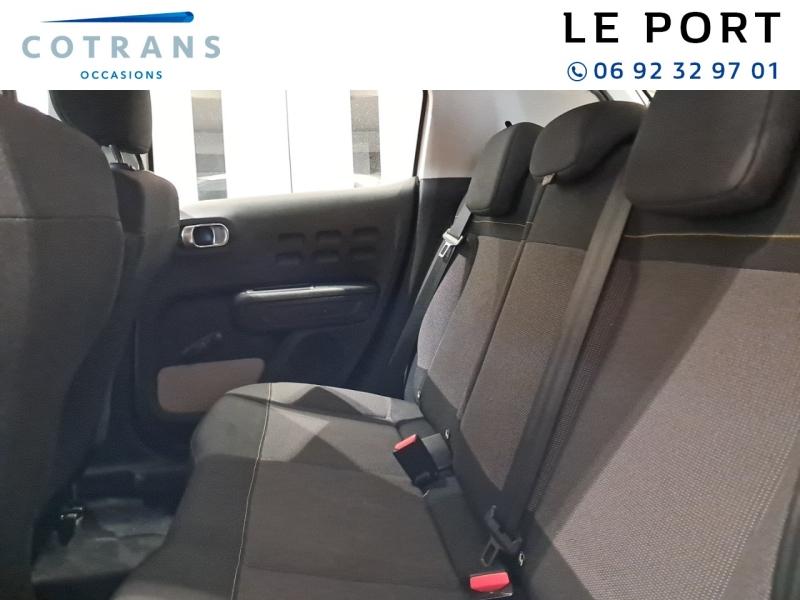 Photo 8 du véhicule CITROEN C3 PureTech 82ch Feel S&S E6.d - Vue extérieure