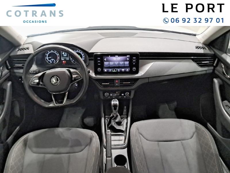 Photo 4 du véhicule SKODA Kamiq 1.0 TSI Evo 110ch Ambition DSG7 - Vue extérieure