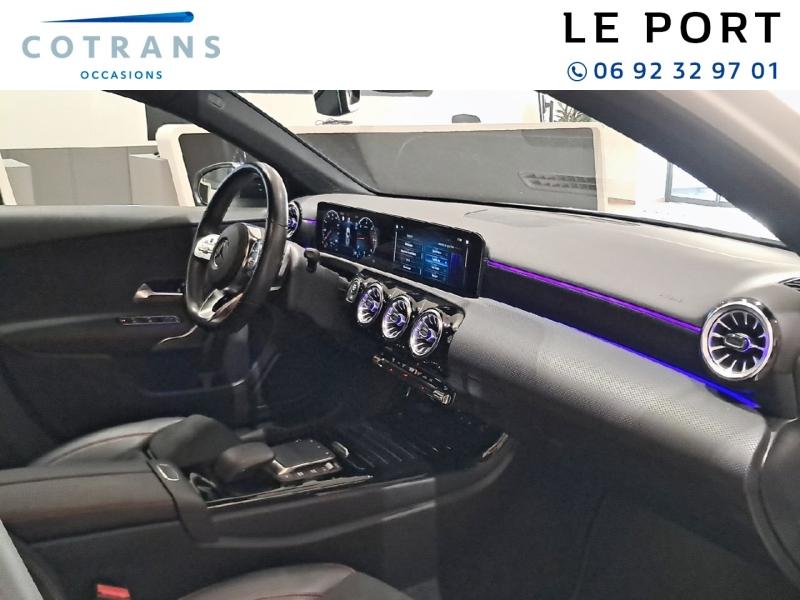 Photo 6 du véhicule MERCEDES-BENZ Classe A 200 d 150ch AMG Line 8G-DCT - Vue extérieure