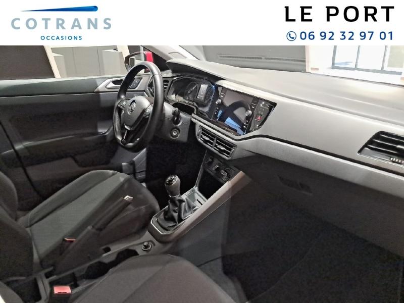 Photo 6 du véhicule VOLKSWAGEN Polo 1.0 75ch Confortline - Vue extérieure