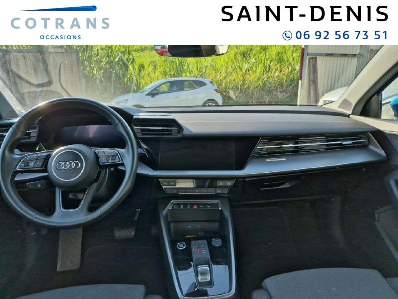 Photo 4 du véhicule AUDI A3 Sportback 35 TFSI 150ch Mild Hybrid Design S&nbsp;(…) - Vue extérieure