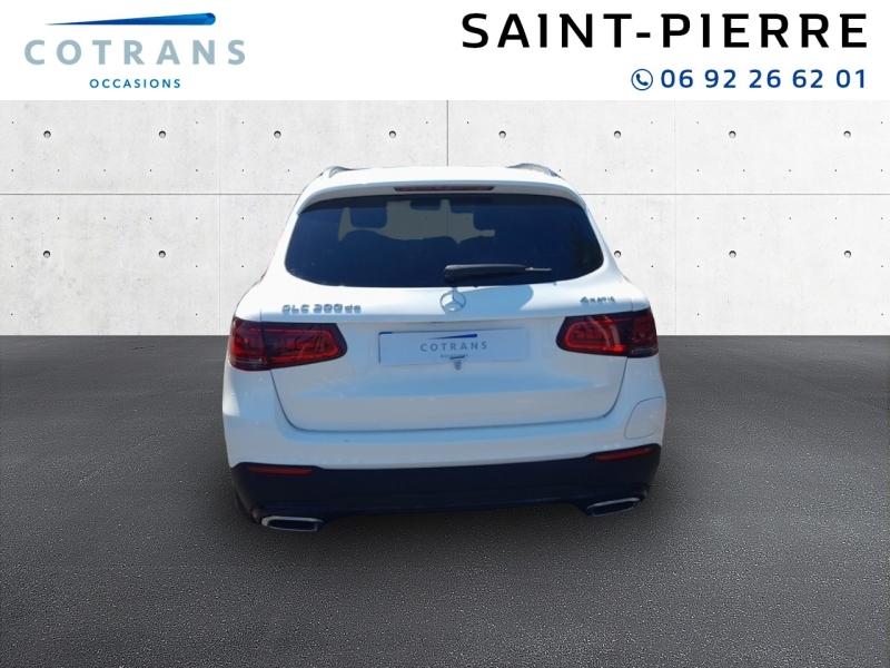 Photo 2 du véhicule MERCEDES-BENZ GLC 300 de 194+122ch AMG Line 4Matic&nbsp;(…) - Vue extérieure