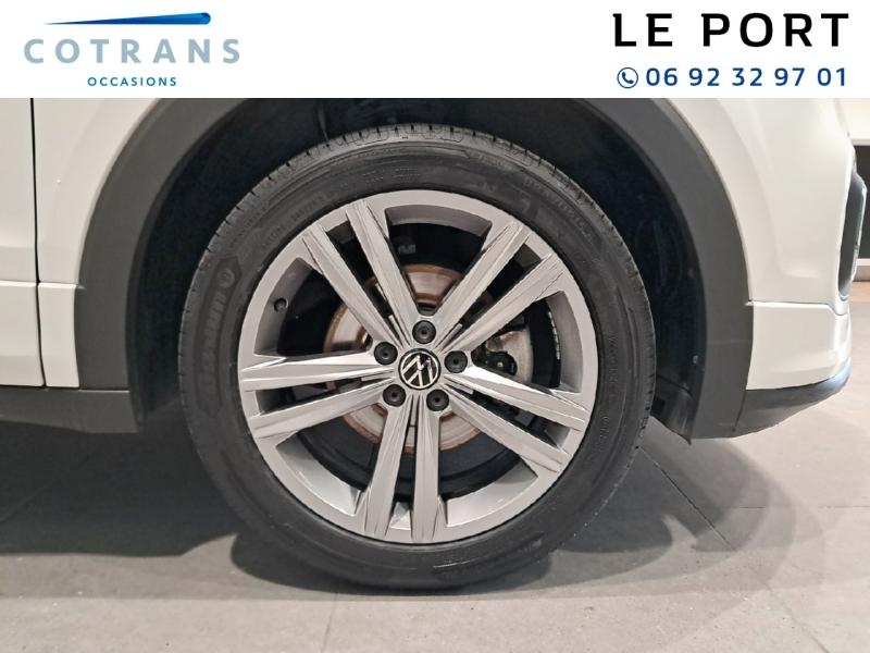 Photo 10 du véhicule VOLKSWAGEN T-Cross 1.0 TSI 110ch R-Line DSG7 - Vue extérieure