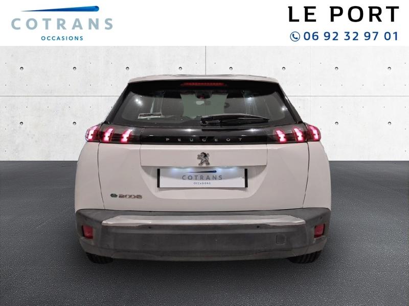 Photo 2 du véhicule PEUGEOT 2008 e-2008 136ch Style - Vue extérieure