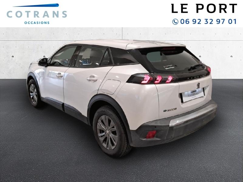 Photo 3 du véhicule PEUGEOT 2008 e-2008 136ch Style - Vue extérieure