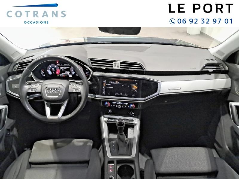 Photo 4 du véhicule AUDI Q3 Sportback 35 TFSI 150ch Design S tronic 7 - Vue extérieure