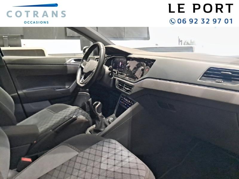 Photo 6 du véhicule VOLKSWAGEN Polo 1.0 TSI 95ch R-Line - Vue extérieure