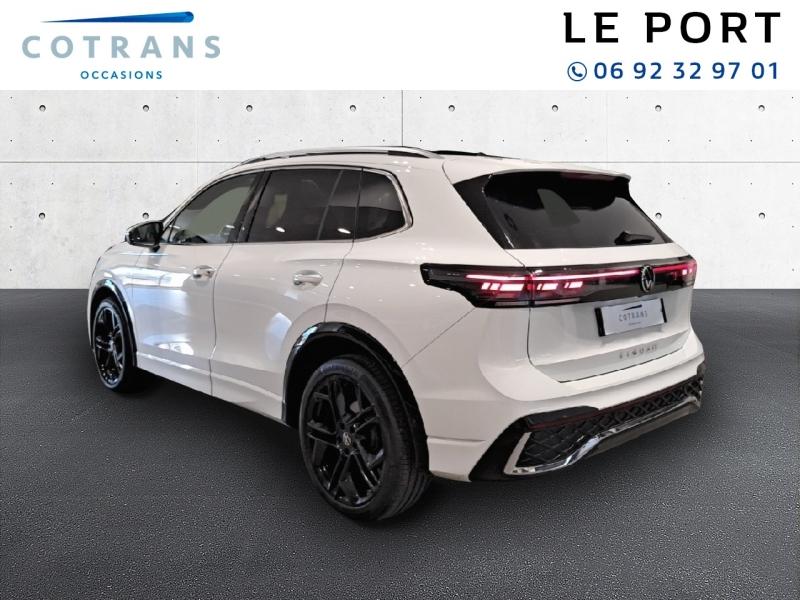 Photo 3 du véhicule VOLKSWAGEN Tiguan 2.0 TDI 150ch R-Line DSG7 - Vue extérieure