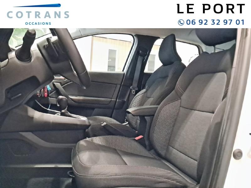 Photo 7 du véhicule RENAULT Captur 1.3 TCe mild hybrid 140ch Techno - Vue extérieure