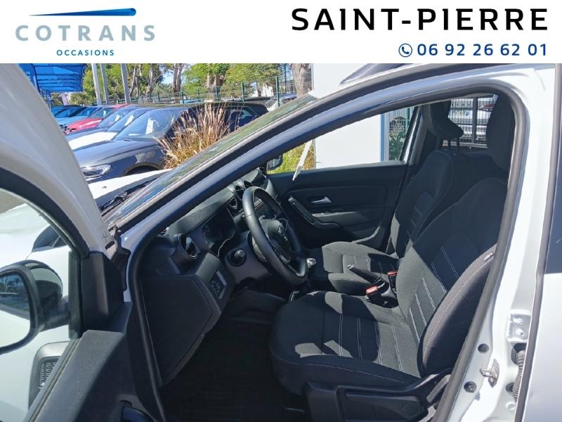 Photo 7 du véhicule DACIA Duster 1.0 TCe 90ch EXPRESSION 4x2 - E6U - Vue extérieure