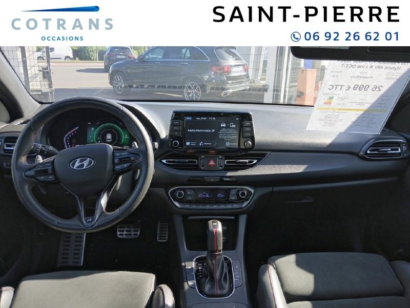 Photo 4 du véhicule HYUNDAI i30 Fastback 1.5 T-GDi 160ch Hybrid 48V N Line DCT-7 - Vue extérieure