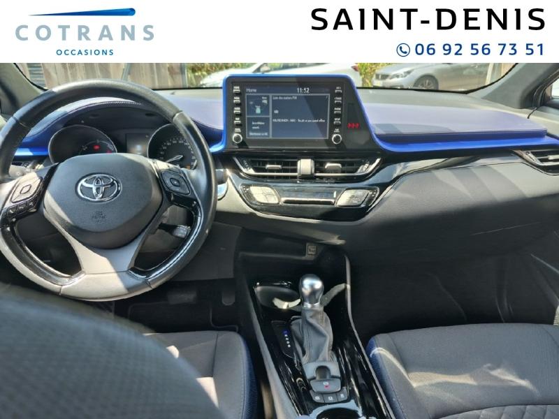 Photo 4 du véhicule TOYOTA C-HR 1.8 Hybride 122ch Design Ultimate E-CVT - Vue extérieure