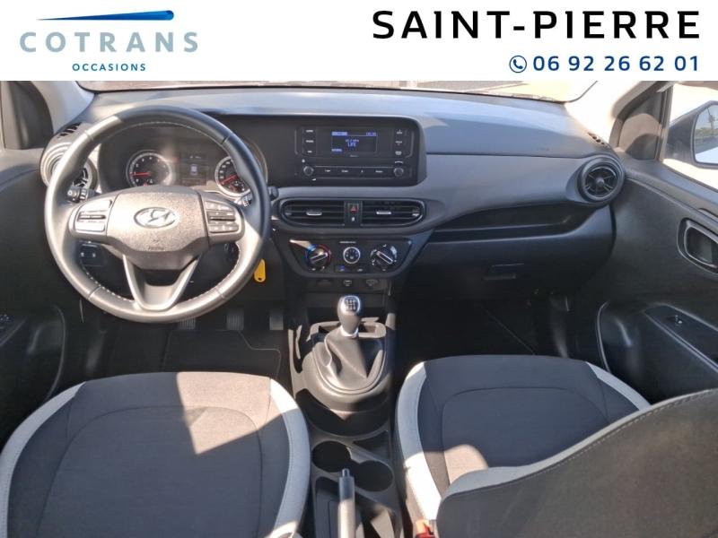 Photo 4 du véhicule HYUNDAI i10 1.0 67ch ECO Intuitive - Vue extérieure