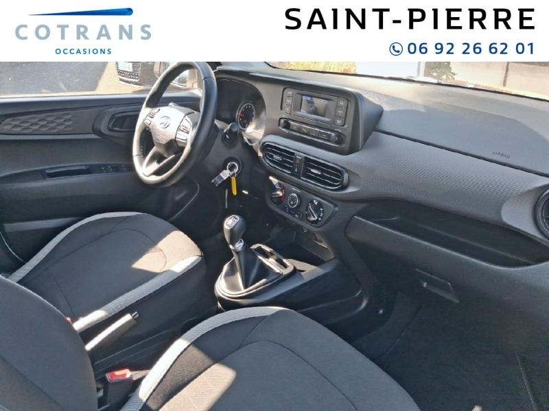 Photo 6 du véhicule HYUNDAI i10 1.0 67ch ECO Intuitive - Vue extérieure