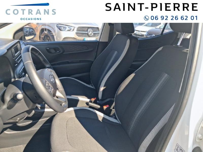 Photo 7 du véhicule HYUNDAI i10 1.0 67ch ECO Intuitive - Vue extérieure