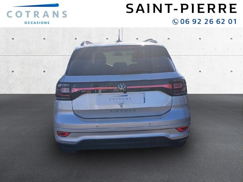 Photo 2 du véhicule VOLKSWAGEN T-Cross 1.0 TSI 110ch R-Line DSG7 - Vue extérieure