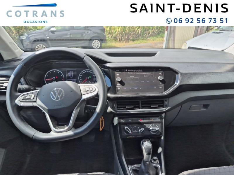 Photo 4 du véhicule VOLKSWAGEN T-Cross 1.0 TSI 110ch Carat DSG7 - Vue extérieure