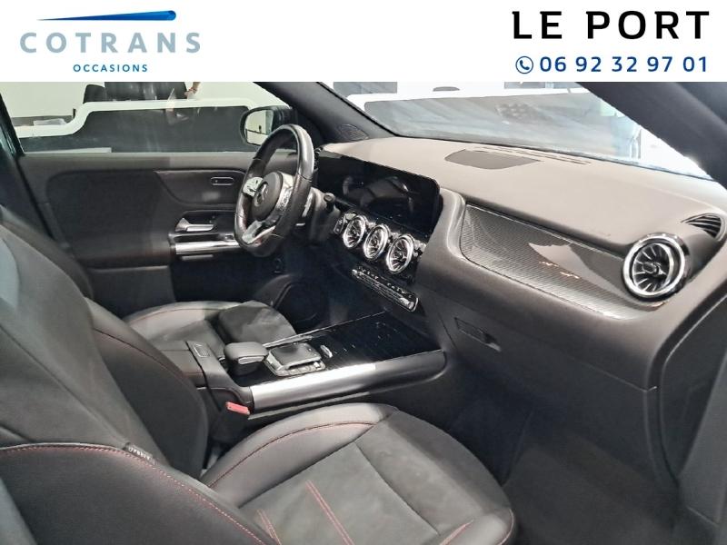 Photo 6 du véhicule MERCEDES GLA 200 d 150ch AMG Line 8G-DCT - Vue extérieure