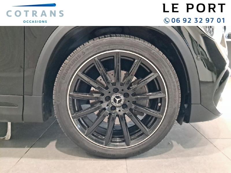 Photo 10 du véhicule MERCEDES GLA 200 d 150ch AMG Line 8G-DCT - Vue extérieure