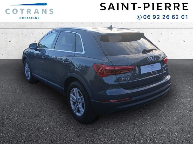 Photo 3 du véhicule AUDI Q3 35 TFSI 150ch Mild Hybrid Design S&nbsp;(…) - Vue extérieure