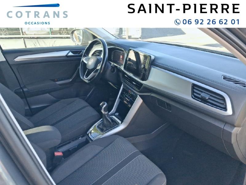 Photo 6 du véhicule VOLKSWAGEN T-Roc 1.0 TSI 110ch Life - Vue extérieure