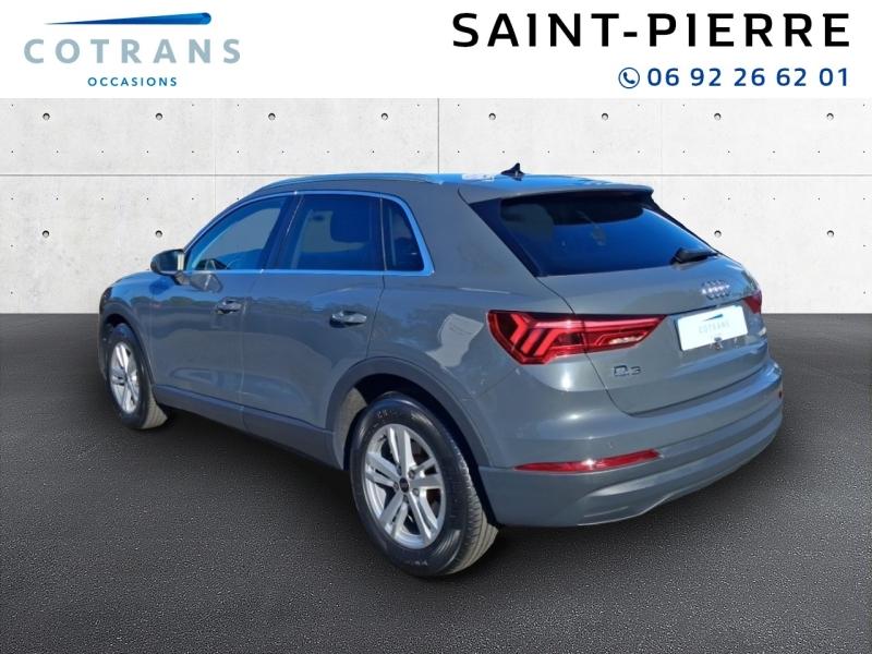 Photo 3 du véhicule AUDI Q3 35 TFSI 150ch Mild Hybrid Design S&nbsp;(…) - Vue extérieure