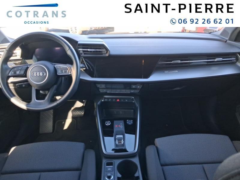 Photo 4 du véhicule AUDI A3 Sportback 30 TFSI 110ch Mild Hybrid Design S&nbsp;(…) - Vue extérieure