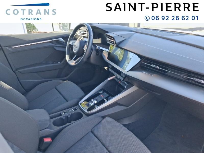 Photo 6 du véhicule AUDI A3 Sportback 30 TFSI 110ch Mild Hybrid Design S&nbsp;(…) - Vue extérieure