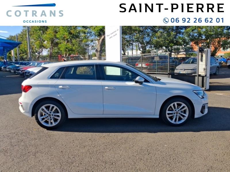 Photo 10 du véhicule AUDI A3 Sportback 30 TFSI 110ch Mild Hybrid Design S&nbsp;(…) - Vue extérieure