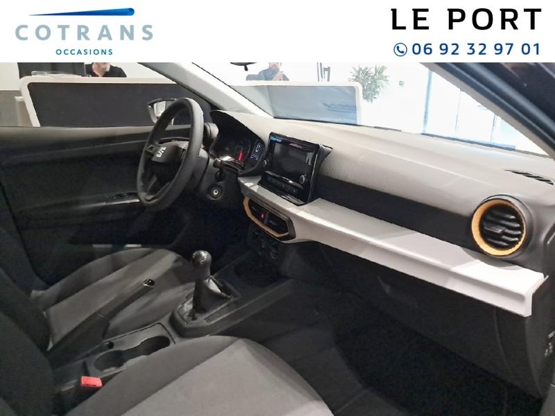 Photo 6 du véhicule SEAT Ibiza 1.0 MPI 80ch Urban - Vue extérieure